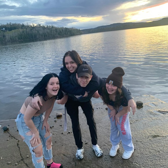 Meet your Posher, James - Picture 1 of 1